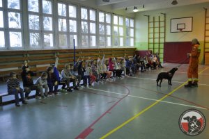 Odwiedziny GPR OSP Wołczkowo w Szkole Podstawowej Nr 6 w Policach.